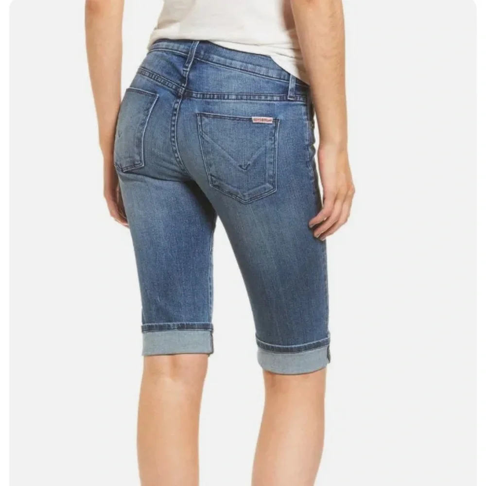HUDSON | Amelia Rolled Cuffed Knee Short Bermuda Denim Jeans